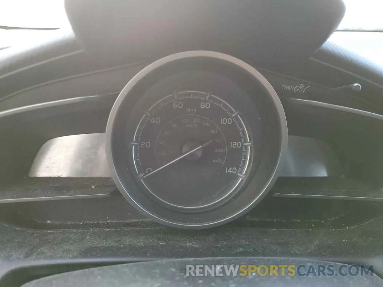 9 fotografías del automóvil dañado 3MYDLBYV6KY506804 TOYOTA YARIS 2019