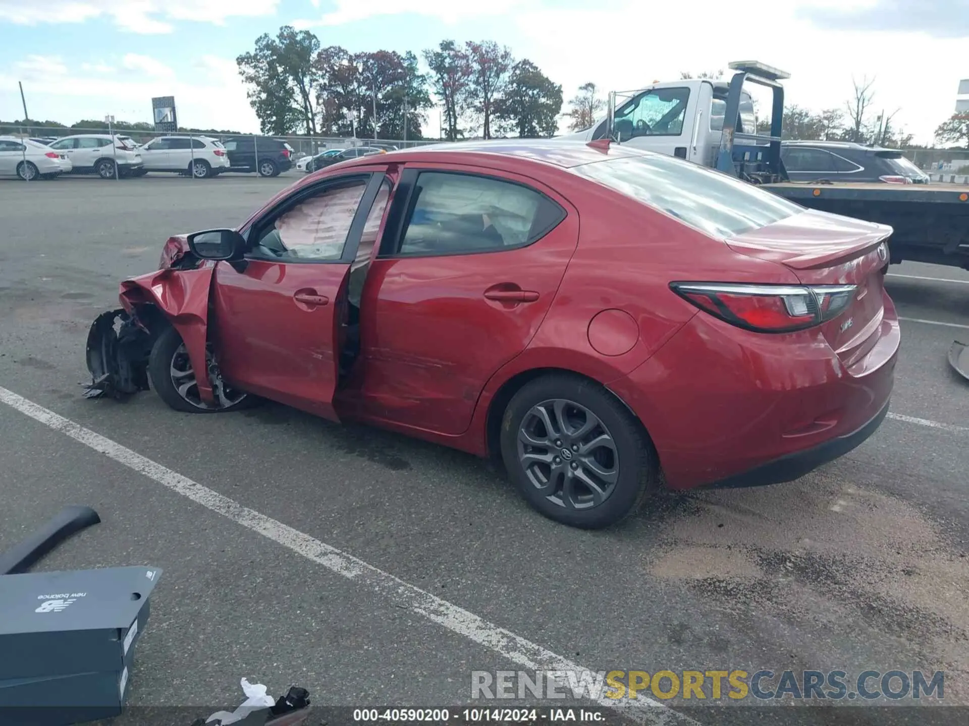 3 fotografías del automóvil dañado 3MYDLBYV6KY509508 TOYOTA YARIS 2019