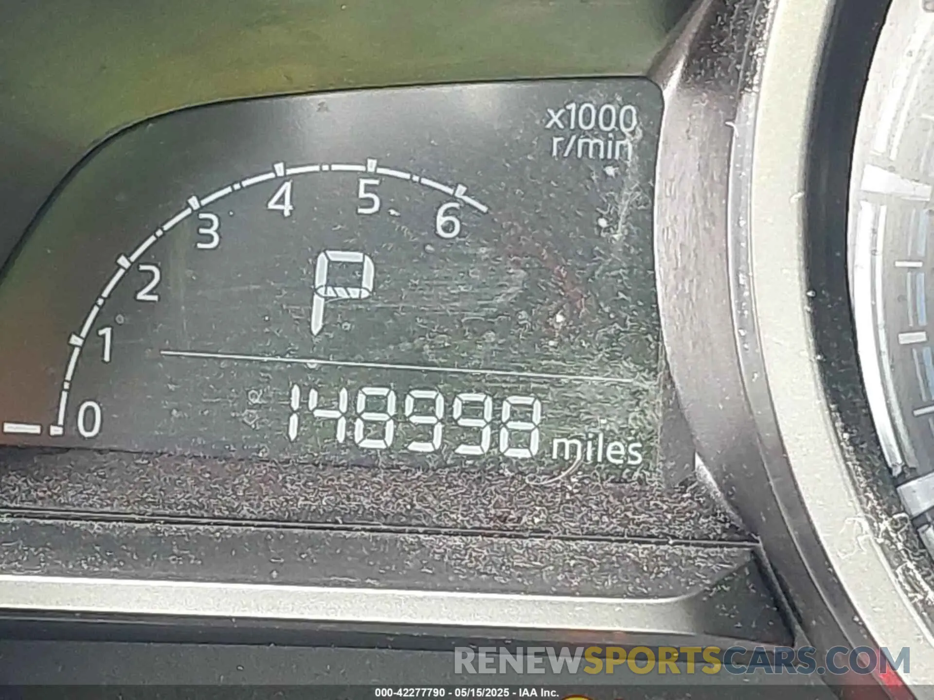 15 fotografías del automóvil dañado 3MYDLBYV6KY516605 TOYOTA YARIS 2019
