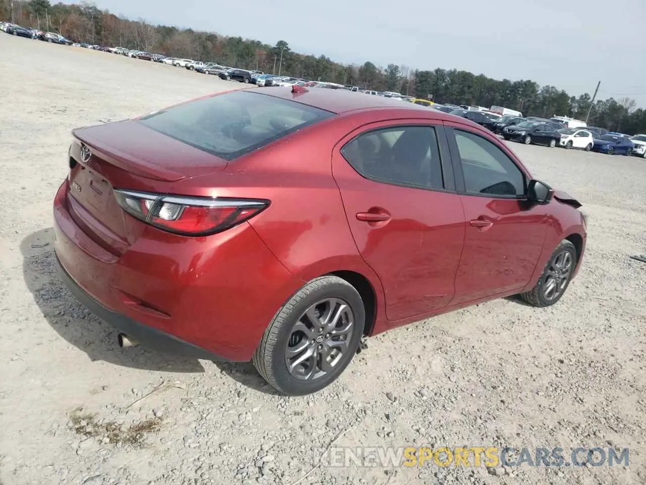 3 fotografías del automóvil dañado 3MYDLBYV6KY519116 TOYOTA YARIS 2019