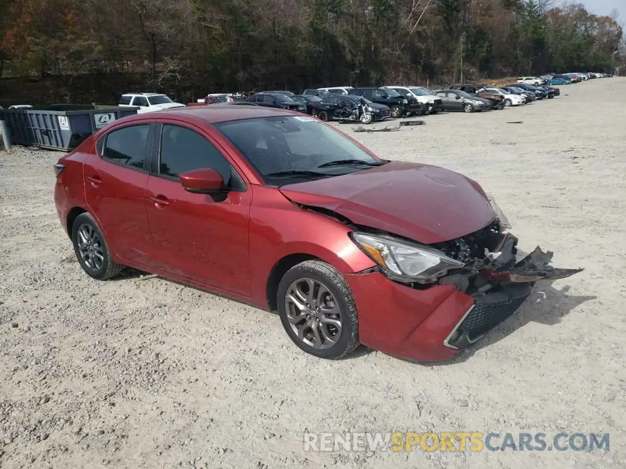 4 fotografías del automóvil dañado 3MYDLBYV6KY519116 TOYOTA YARIS 2019