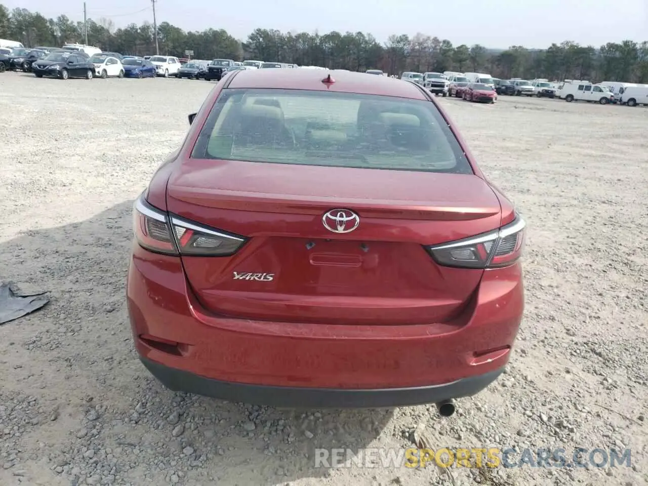 6 fotografías del automóvil dañado 3MYDLBYV6KY519116 TOYOTA YARIS 2019