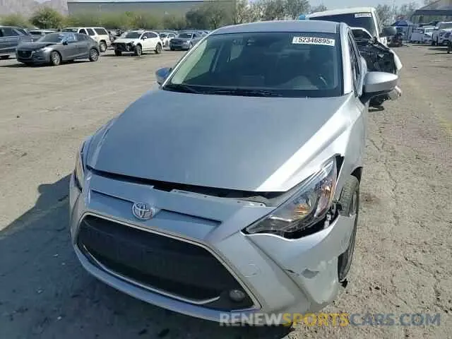 11 fotografías del automóvil dañado 3MYDLBYV6KY524803 TOYOTA YARIS 2019