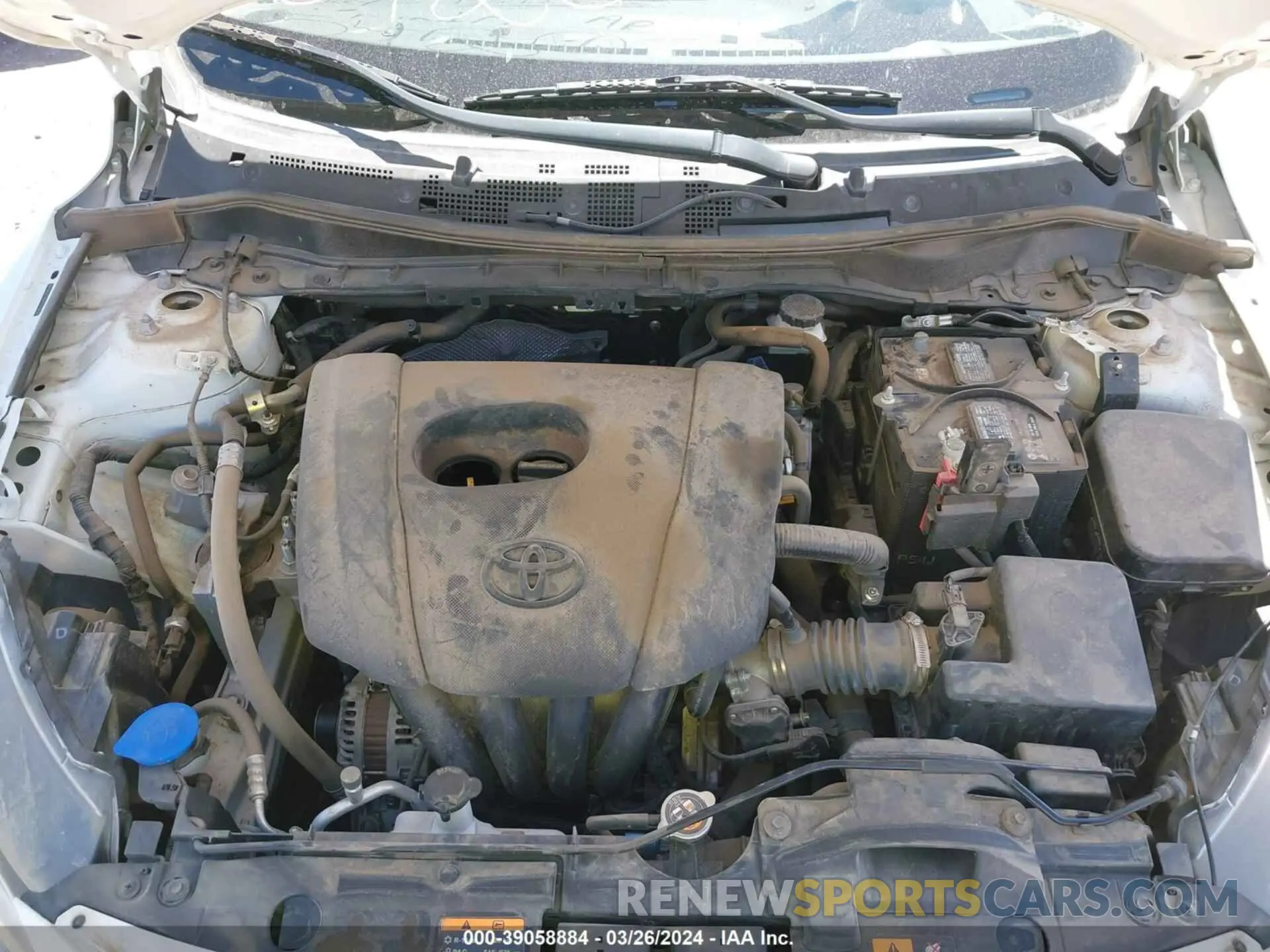 10 fotografías del automóvil dañado 3MYDLBYV6KY525420 TOYOTA YARIS 2019