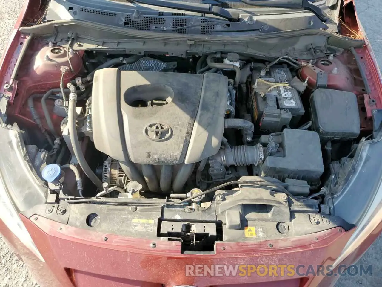 11 fotografías del automóvil dañado 3MYDLBYV7KY503877 TOYOTA YARIS 2019