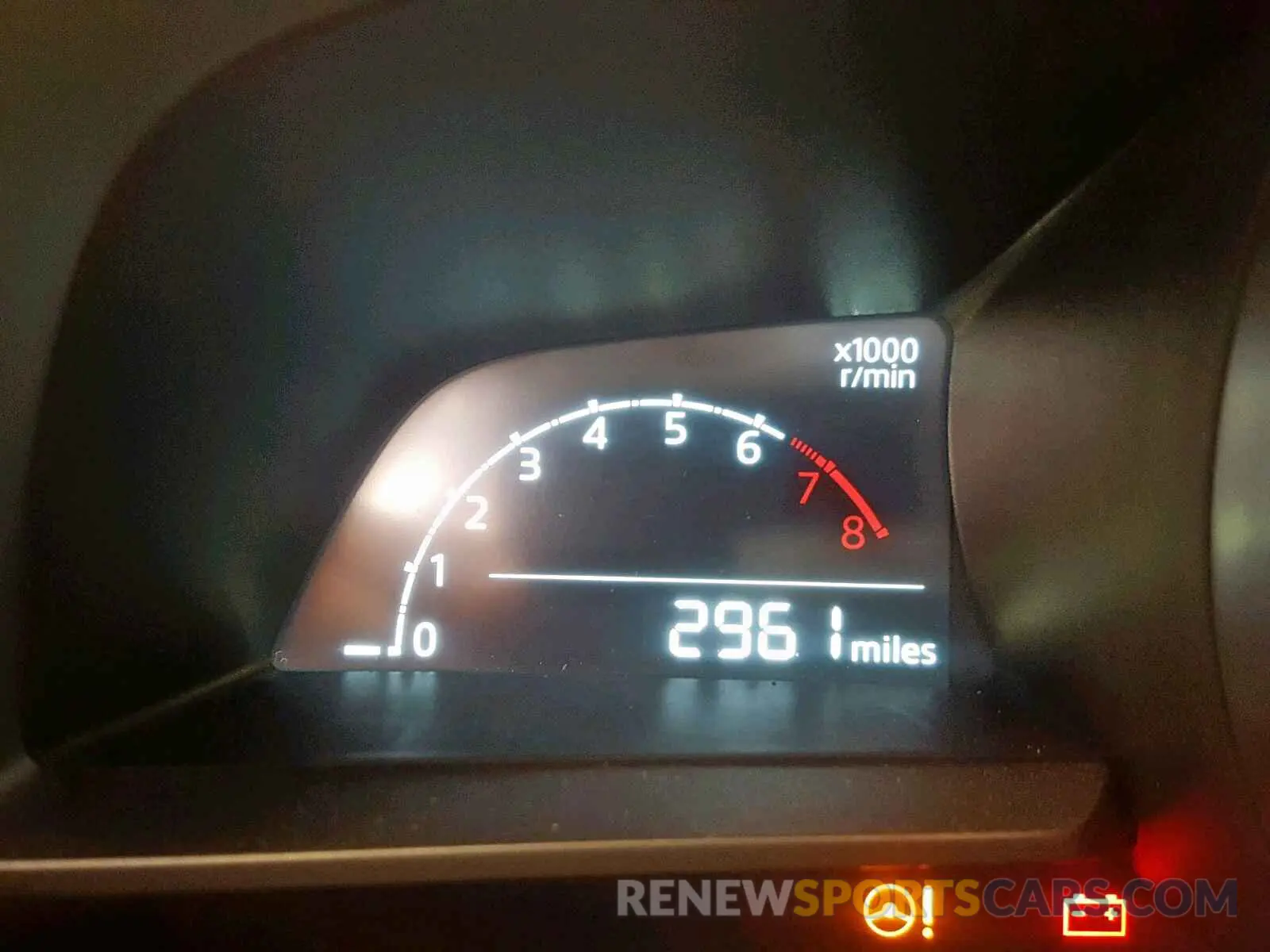 8 fotografías del automóvil dañado 3MYDLBYV7KY510117 TOYOTA YARIS 2019