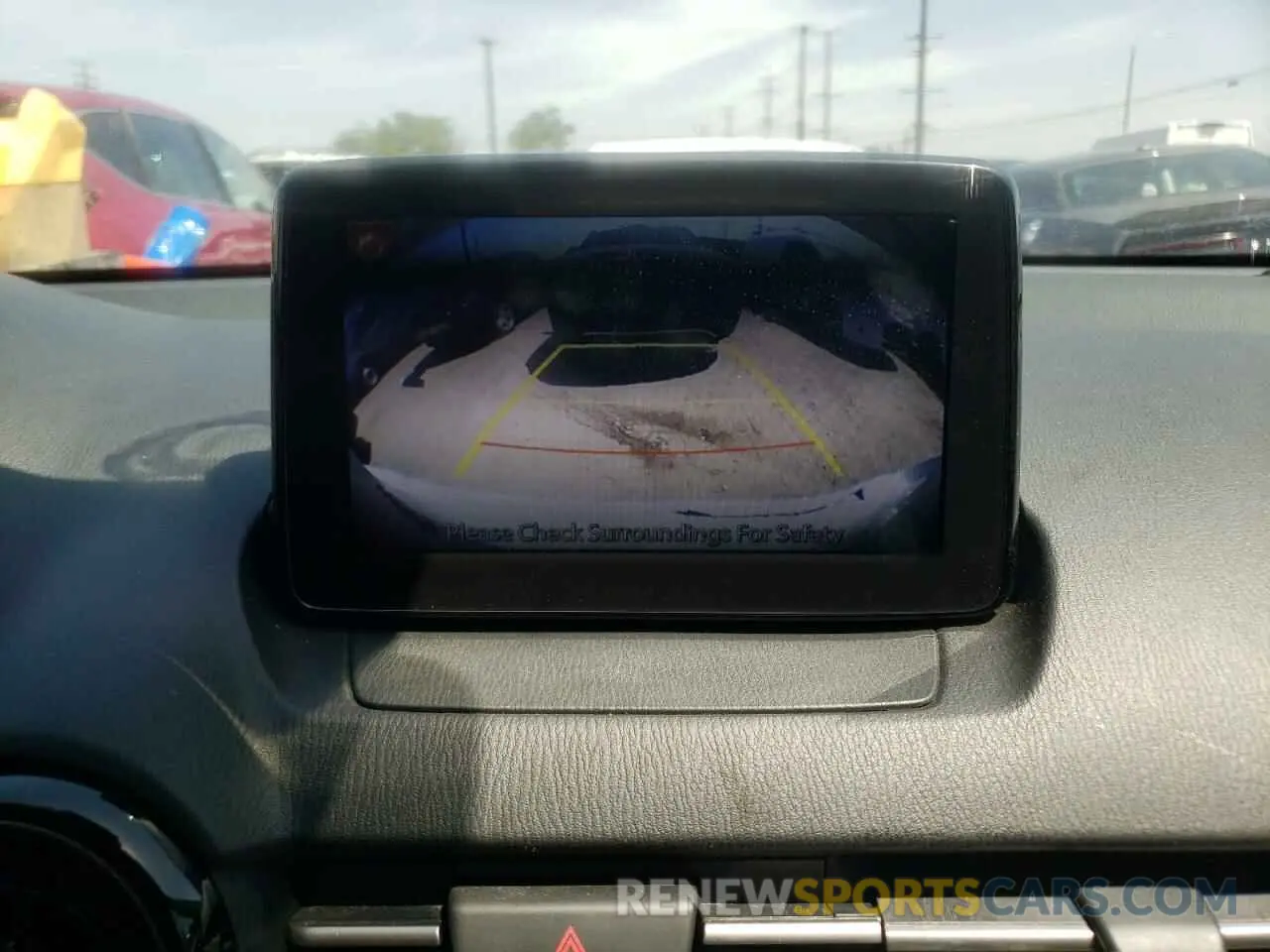 9 fotografías del automóvil dañado 3MYDLBYV8KY515178 TOYOTA YARIS 2019