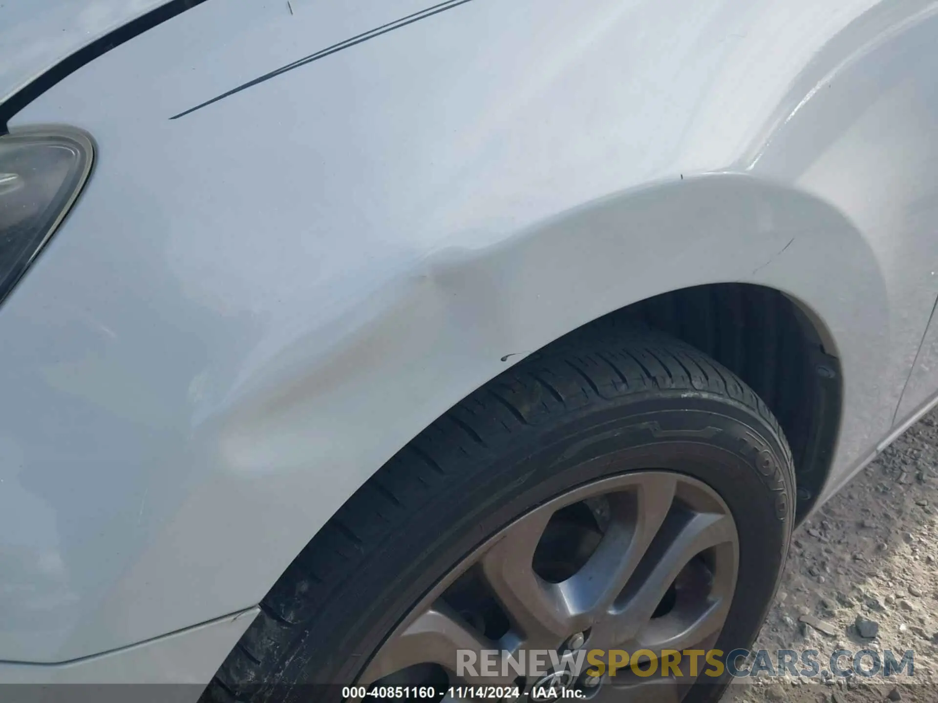 20 fotografías del automóvil dañado 3MYDLBYV8KY515746 TOYOTA YARIS 2019