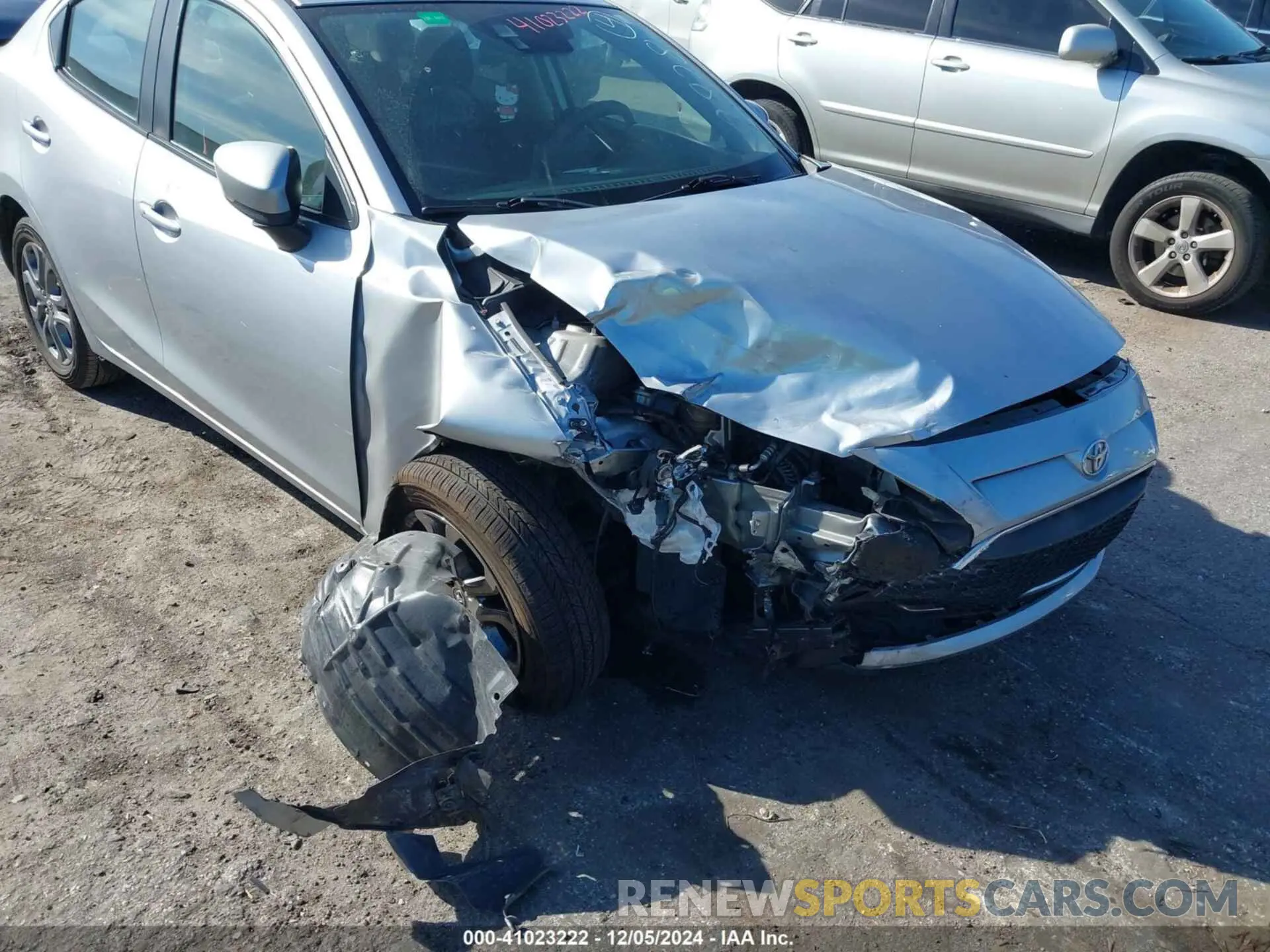 6 fotografías del automóvil dañado 3MYDLBYV8KY519828 TOYOTA YARIS 2019