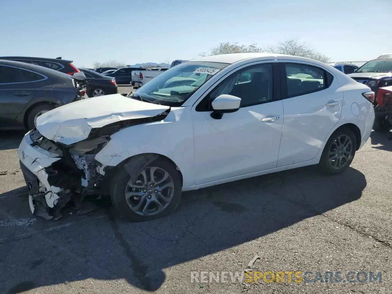 1 fotografías del automóvil dañado 3MYDLBYV8KY526794 TOYOTA YARIS 2019