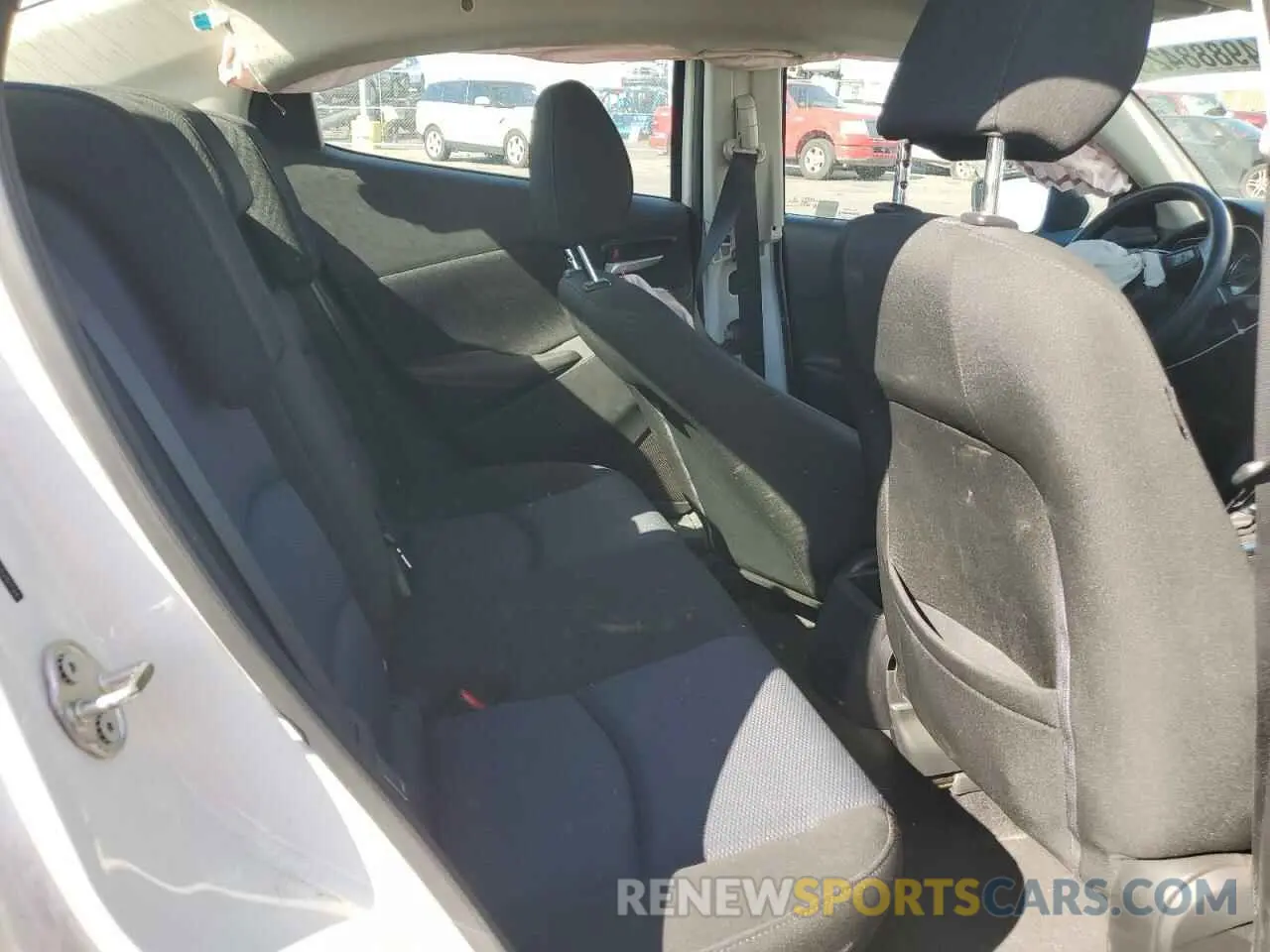 10 fotografías del automóvil dañado 3MYDLBYV8KY526794 TOYOTA YARIS 2019