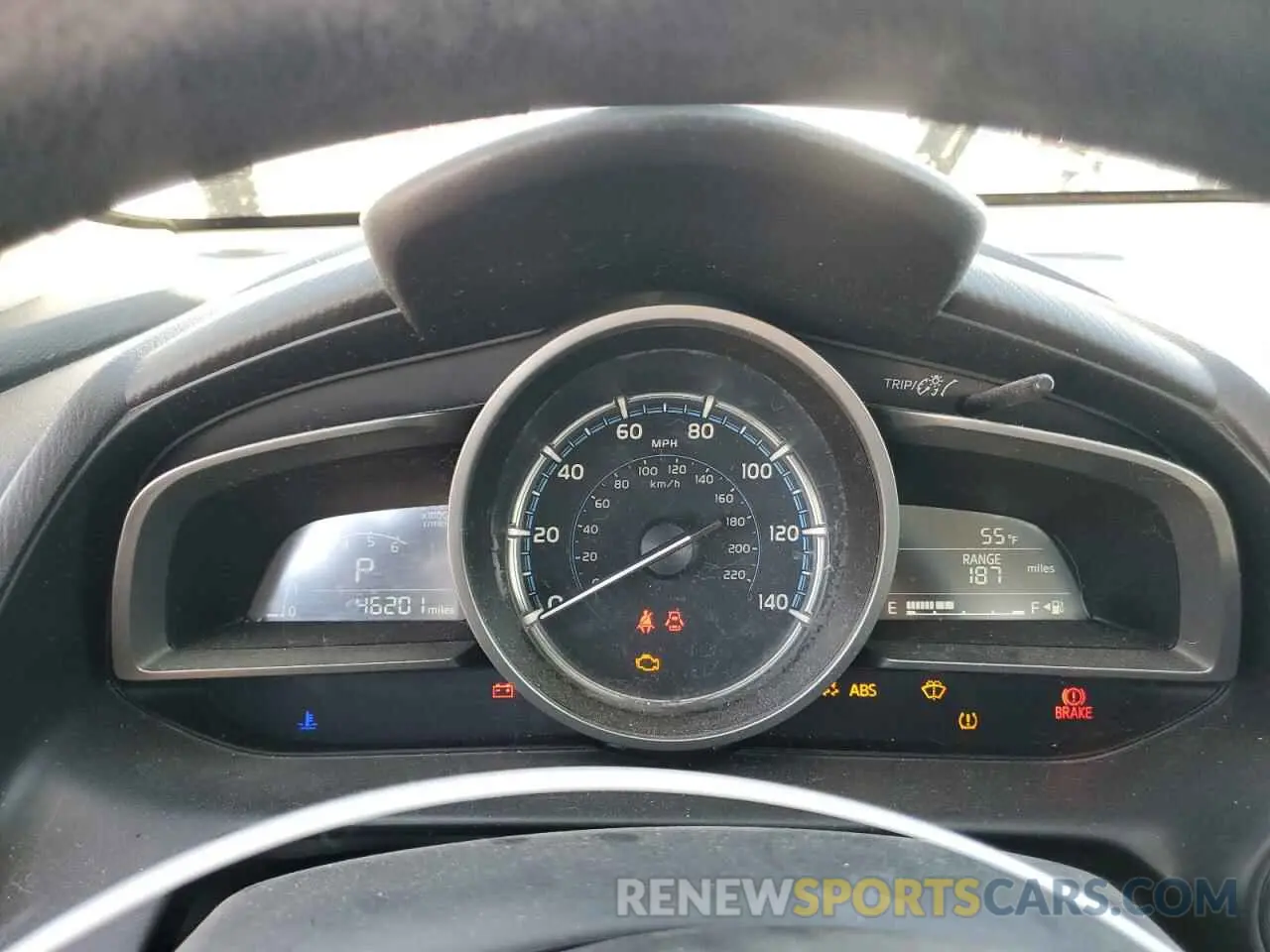 9 fotografías del automóvil dañado 3MYDLBYV8KY526794 TOYOTA YARIS 2019