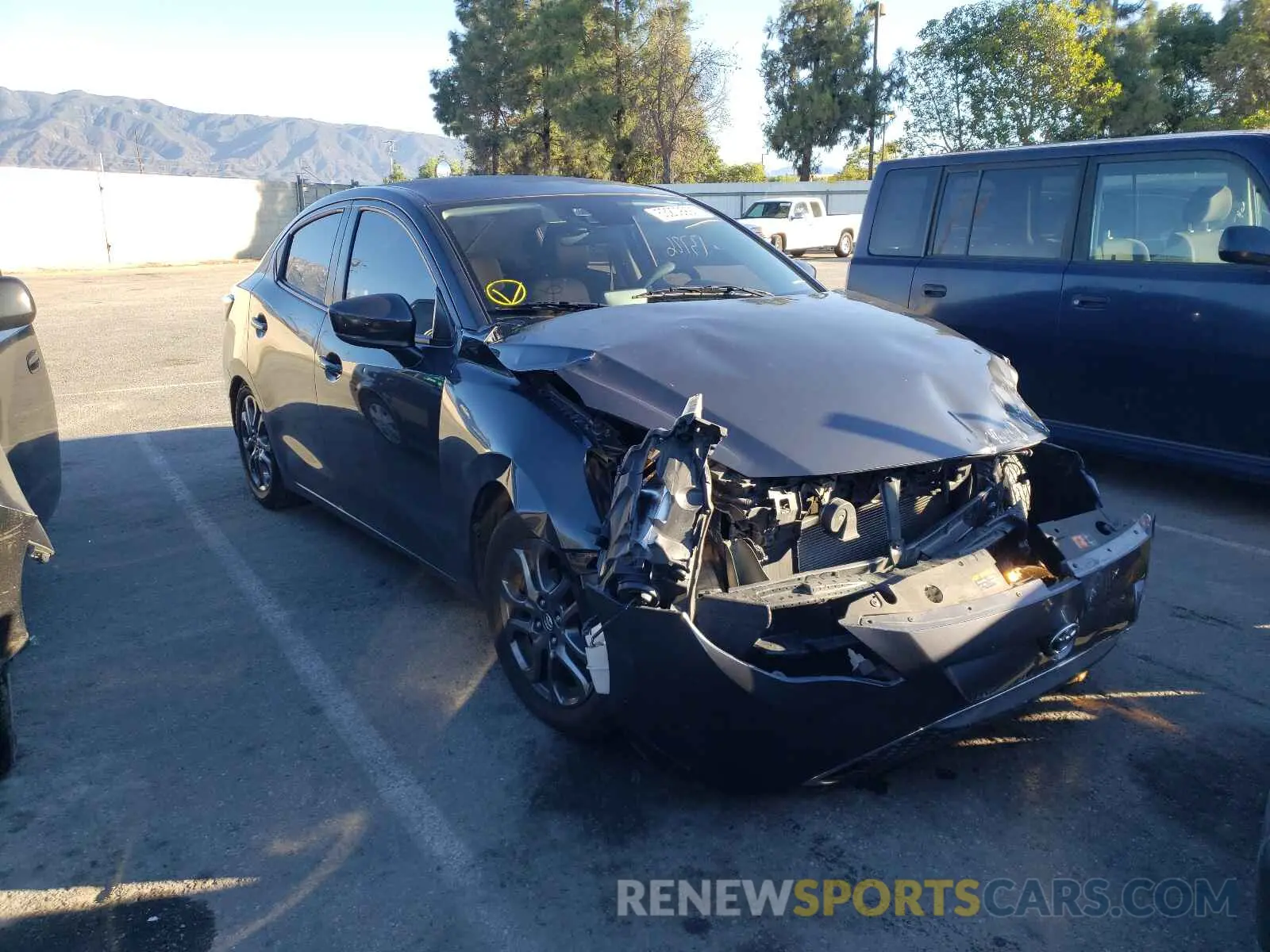 1 fotografías del automóvil dañado 3MYDLBYV9KY507106 TOYOTA YARIS 2019