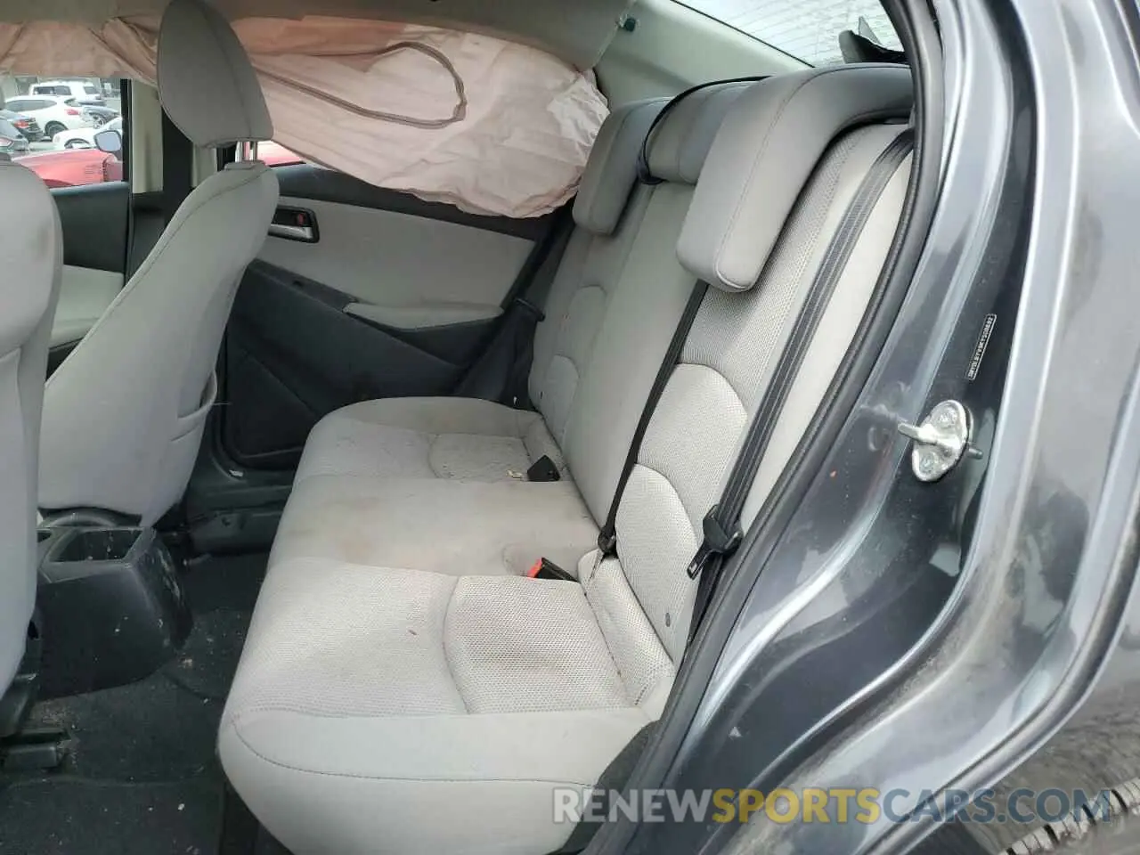 10 fotografías del automóvil dañado 3MYDLBYV9KY508692 TOYOTA YARIS 2019