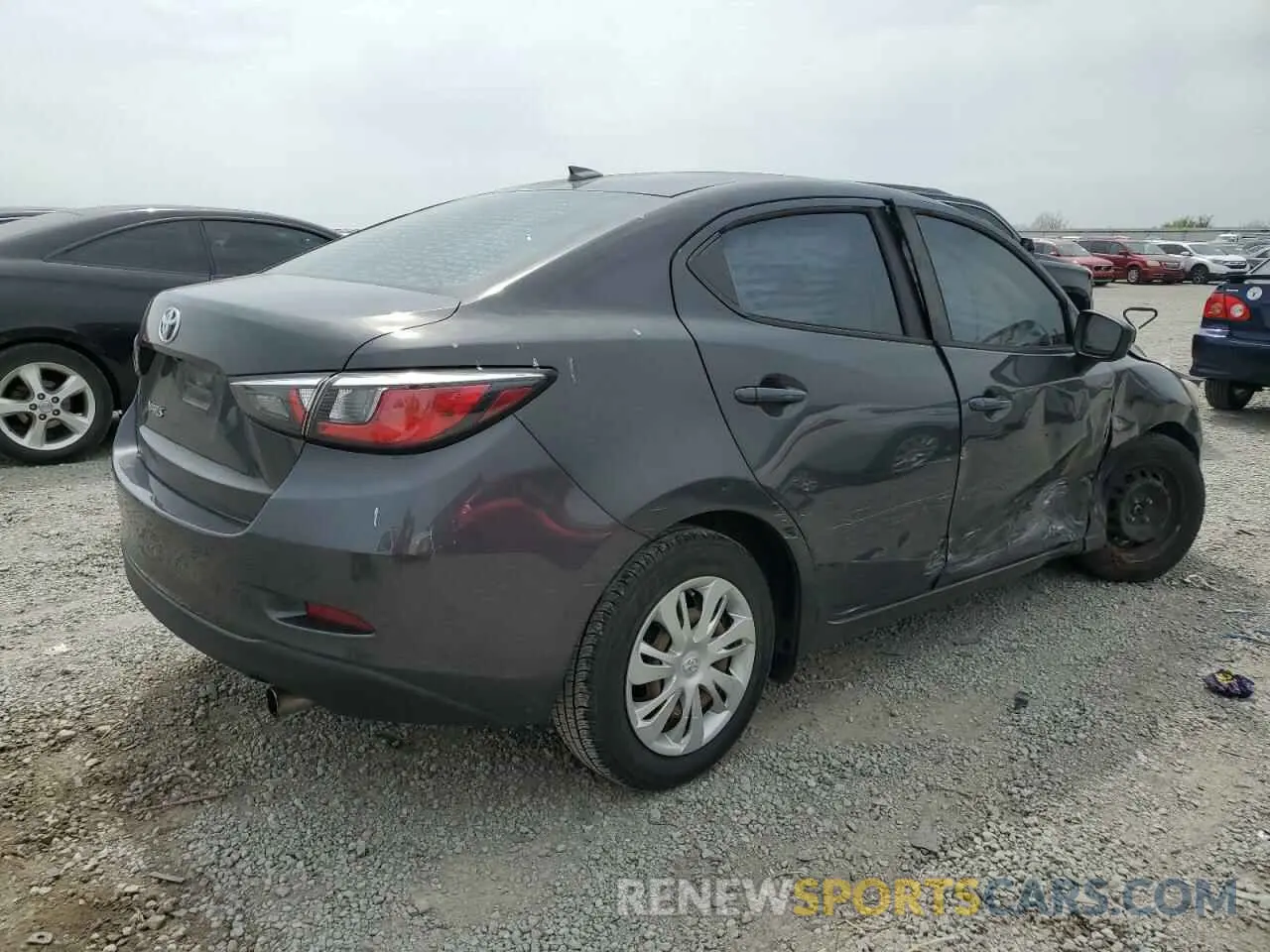 3 fotografías del automóvil dañado 3MYDLBYV9KY508692 TOYOTA YARIS 2019