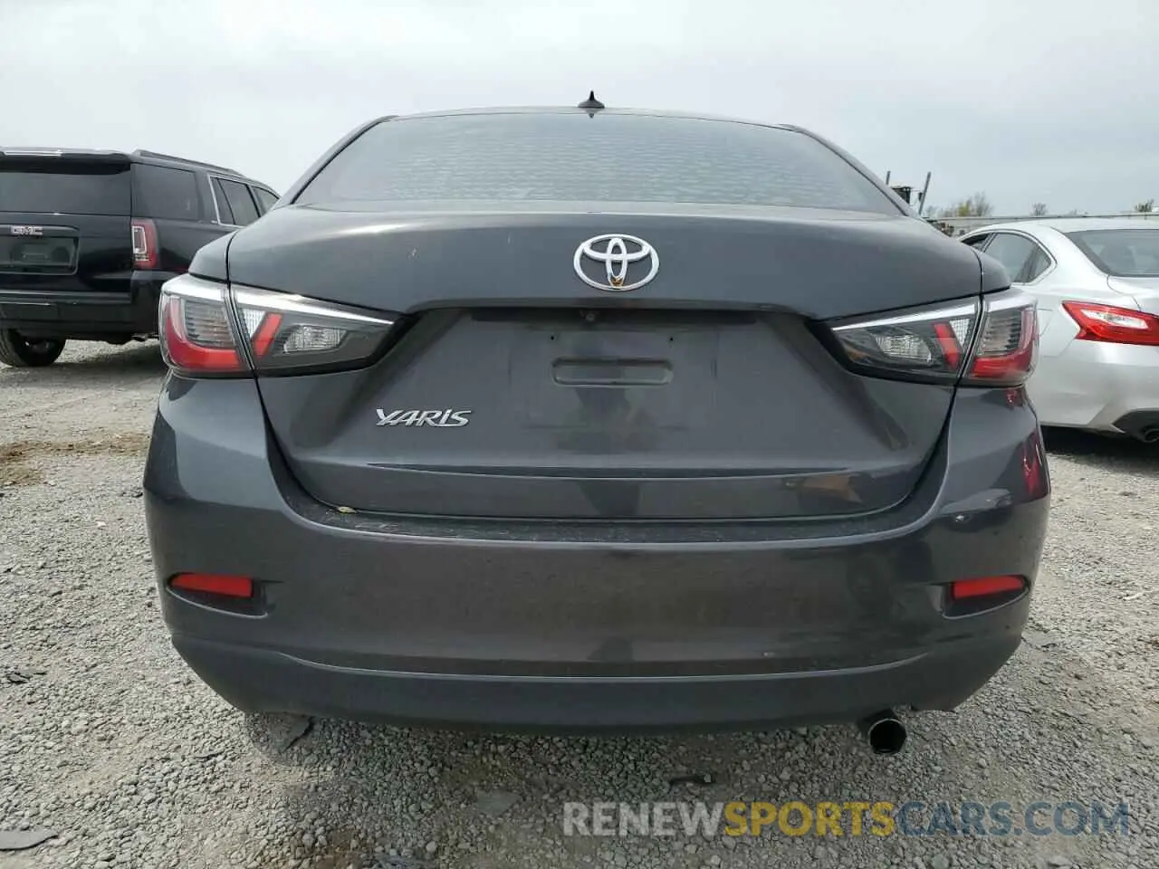 6 fotografías del automóvil dañado 3MYDLBYV9KY508692 TOYOTA YARIS 2019