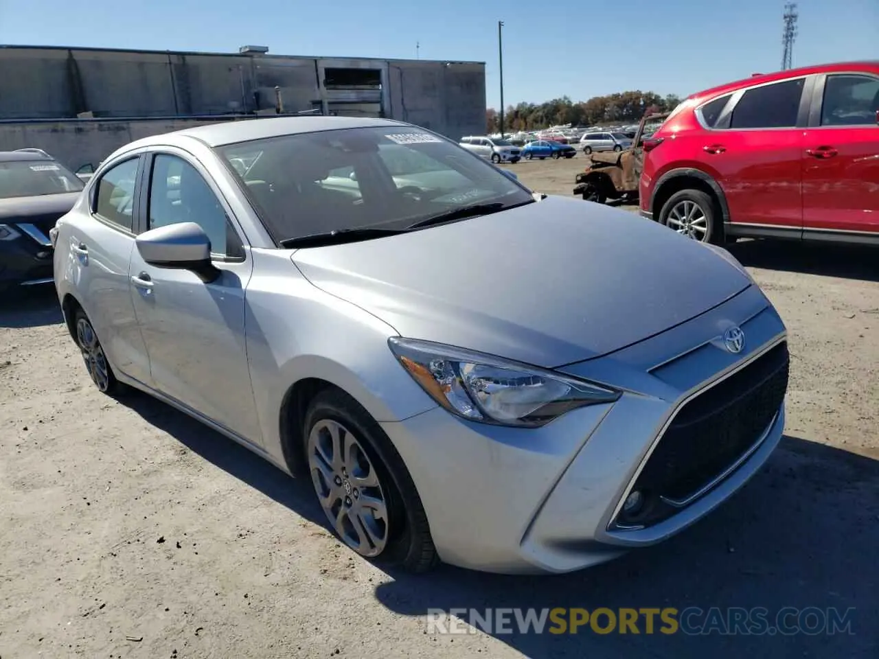 1 fotografías del automóvil dañado 3MYDLBYV9KY510460 TOYOTA YARIS 2019