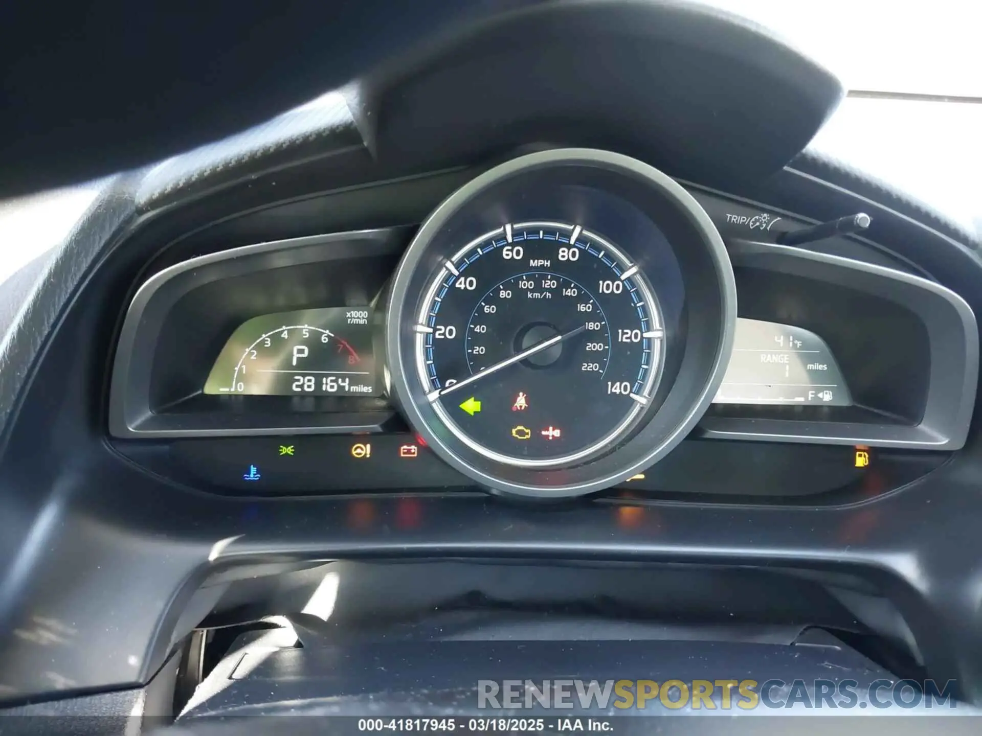 7 fotografías del automóvil dañado 3MYDLBYV9KY523922 TOYOTA YARIS 2019