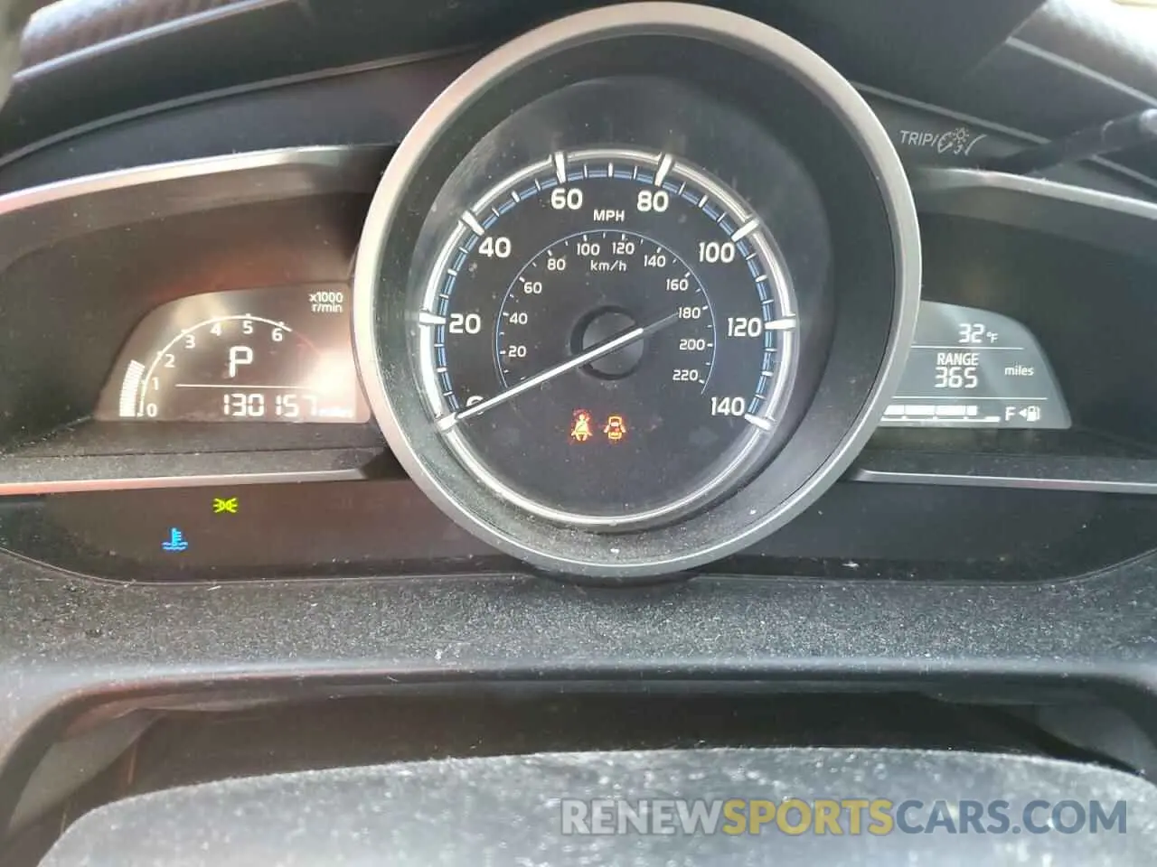 9 fotografías del automóvil dañado 3MYDLBYV9KY526643 TOYOTA YARIS 2019