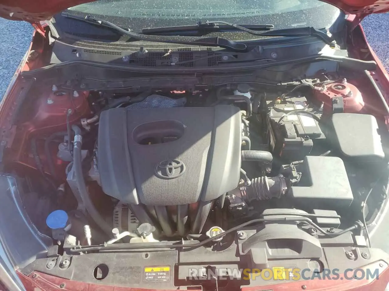 11 fotografías del automóvil dañado 3MYDLBYV9KY527940 TOYOTA YARIS 2019