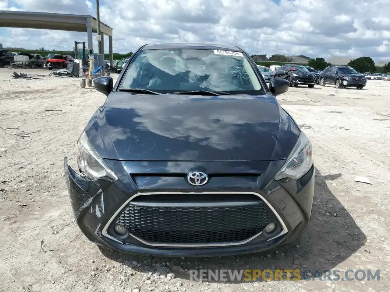 5 fotografías del automóvil dañado 3MYDLBYVXKY506188 TOYOTA YARIS 2019