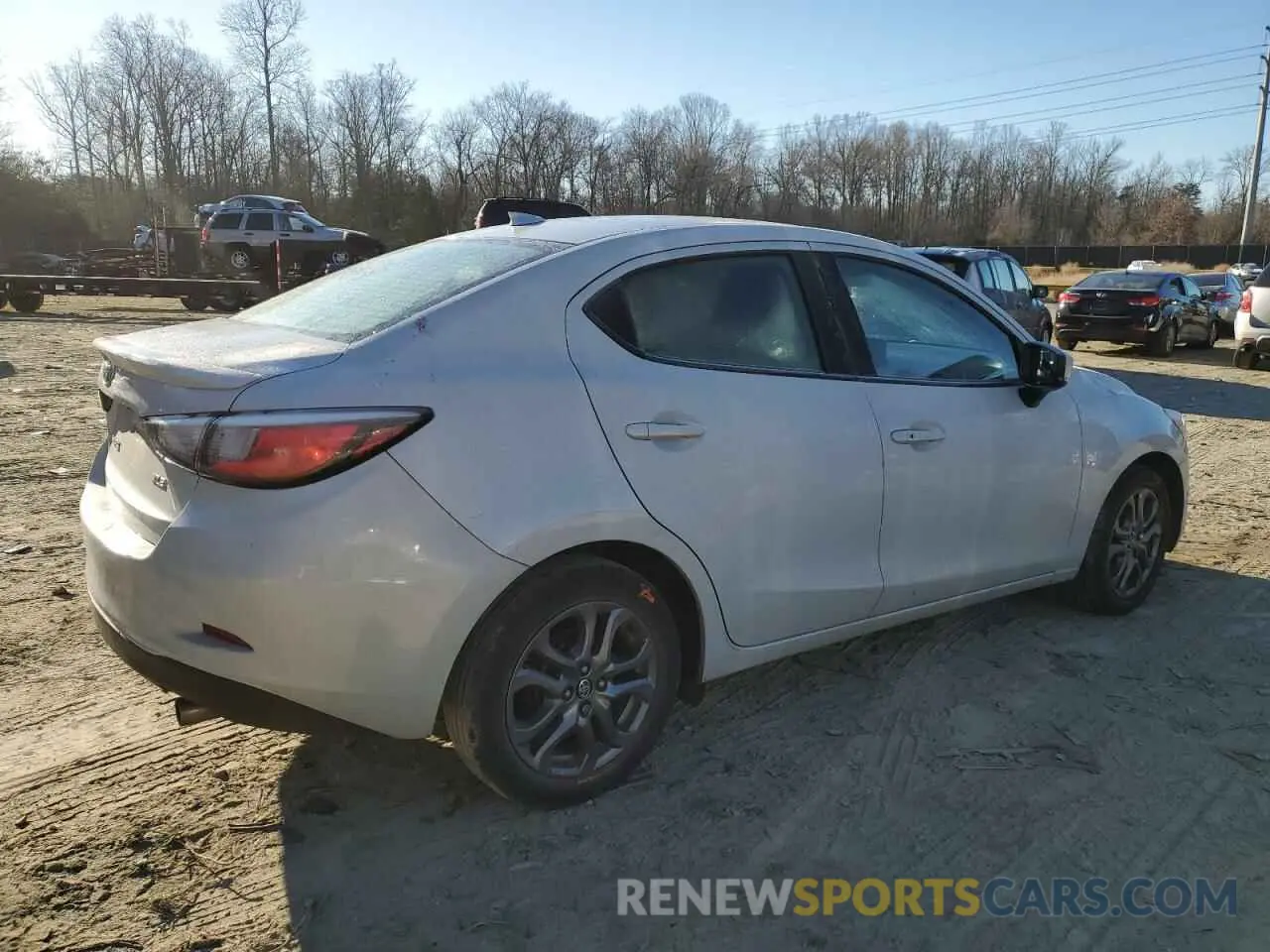 3 fotografías del automóvil dañado 3MYDLBYVXKY507339 TOYOTA YARIS 2019