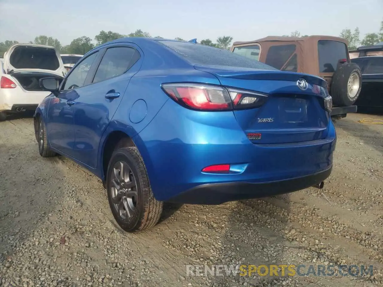 3 fotografías del automóvil dañado 3MYDLBYVXKY513996 TOYOTA YARIS 2019