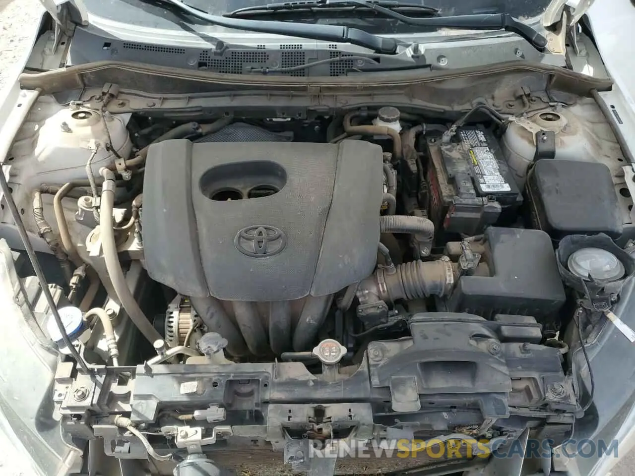 11 fotografías del automóvil dañado 3MYDLBYVXKY521421 TOYOTA YARIS 2019
