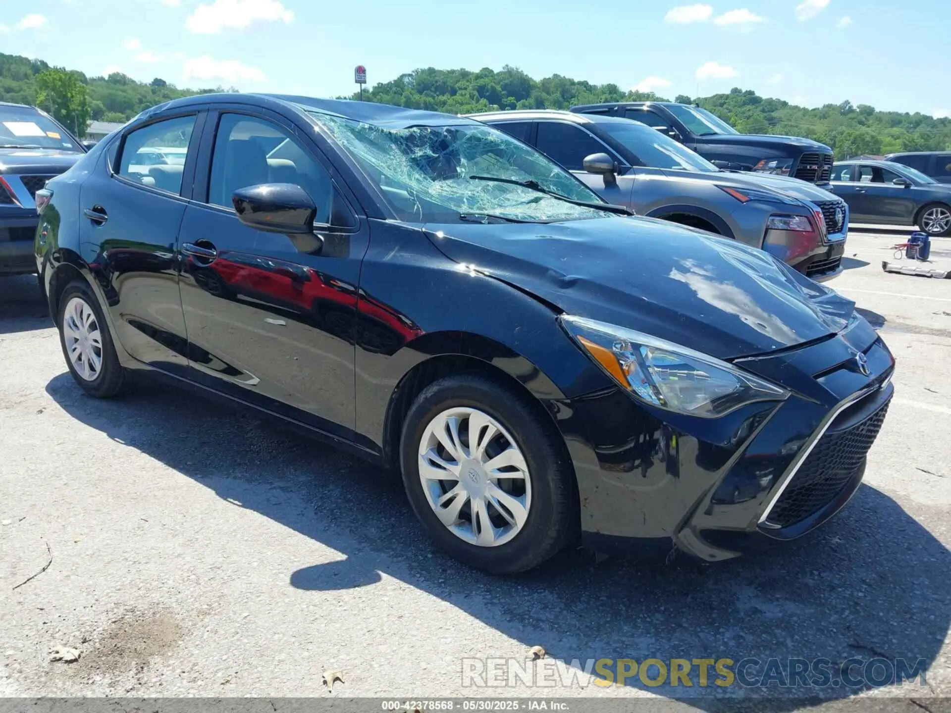 1 fotografías del automóvil dañado 3MYDLBYVXKY527526 TOYOTA YARIS 2019