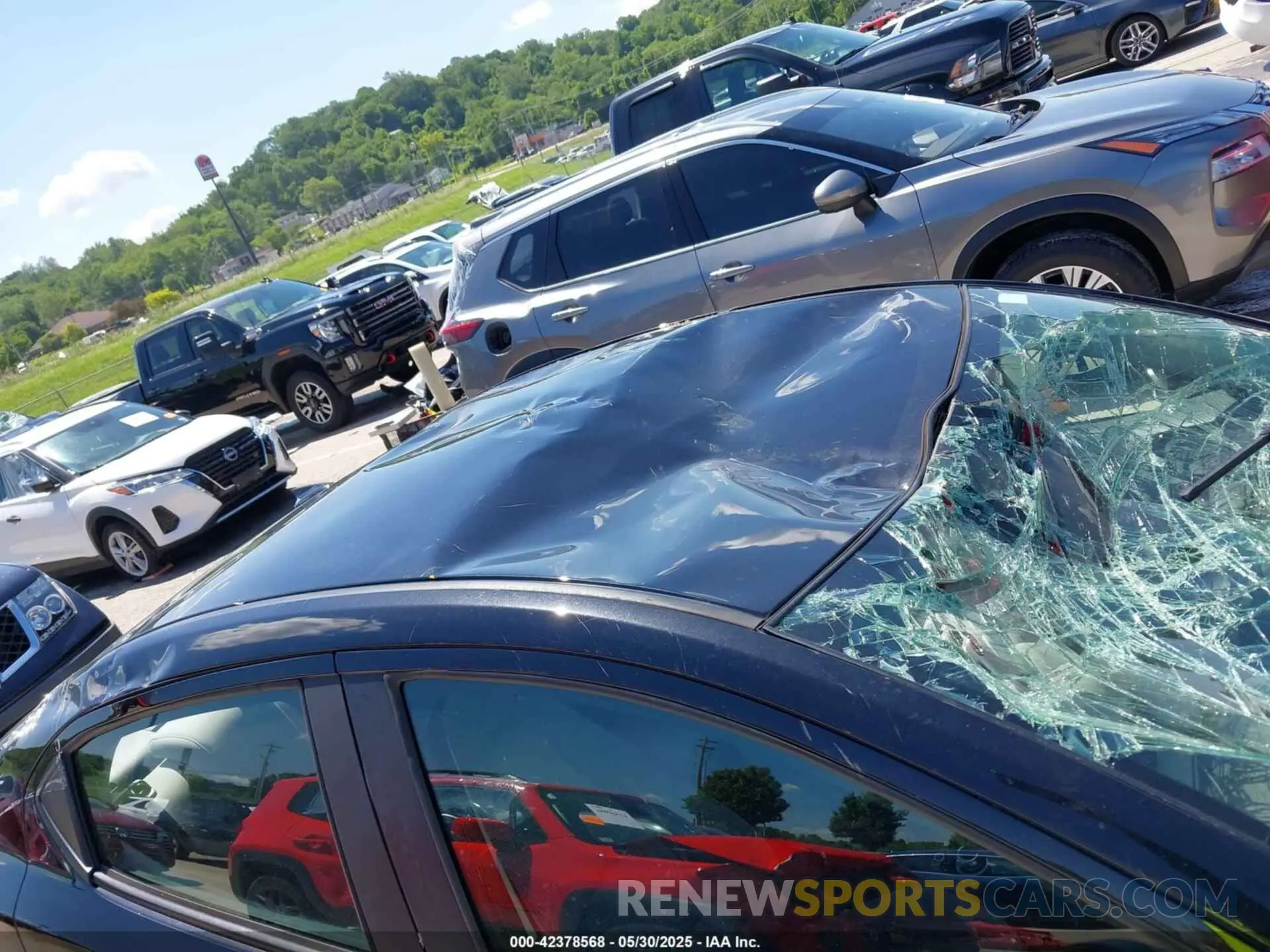 18 fotografías del automóvil dañado 3MYDLBYVXKY527526 TOYOTA YARIS 2019