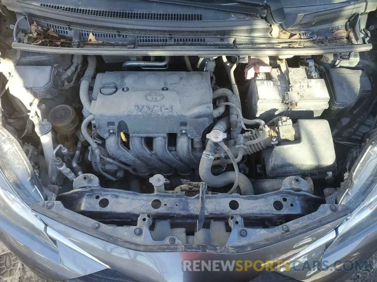 11 fotografías del automóvil dañado VNKKTUD34KA101011 TOYOTA YARIS 2019