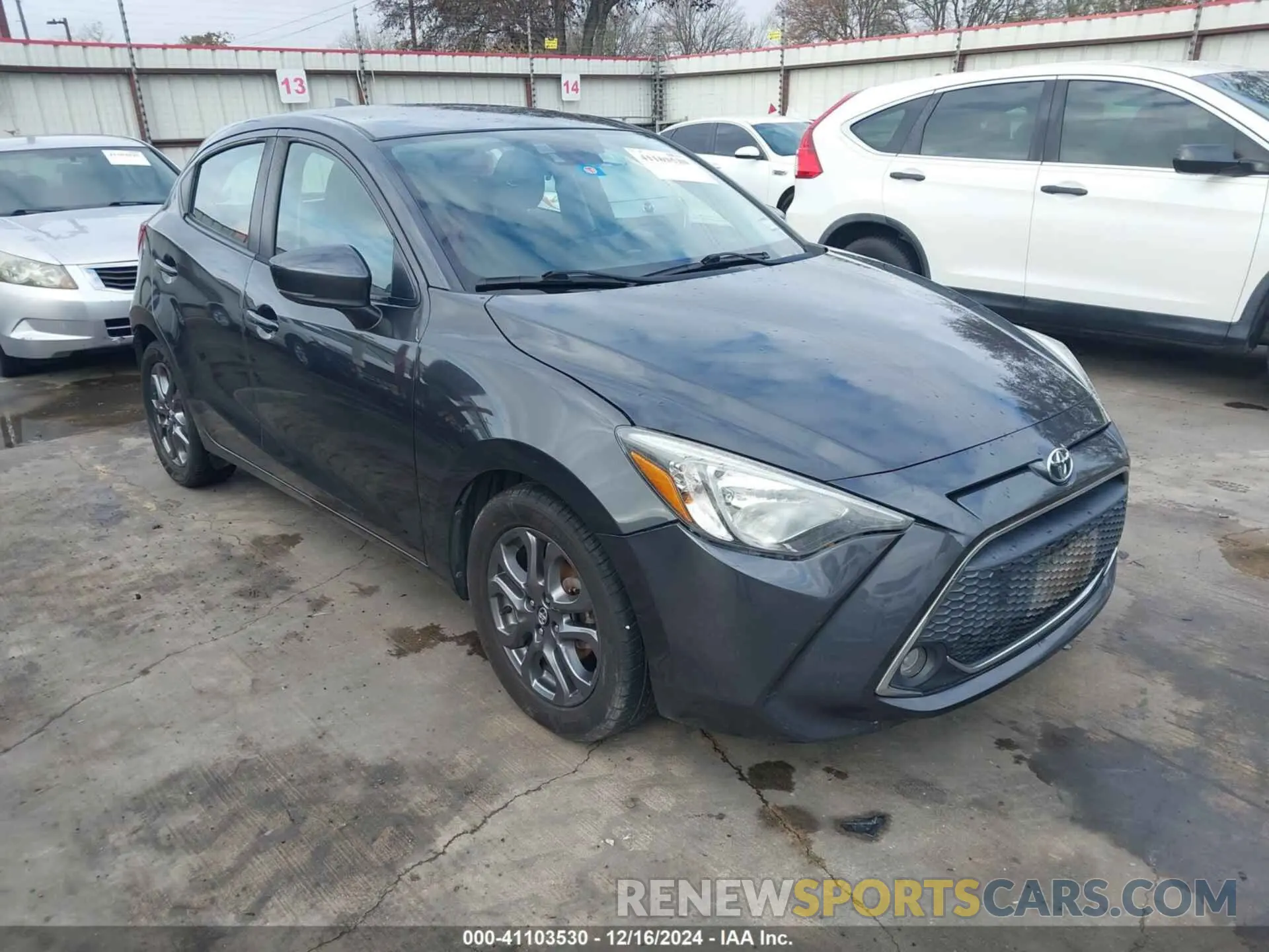 1 fotografías del automóvil dañado 3MYDLBJV0LY704631 TOYOTA YARIS 2020