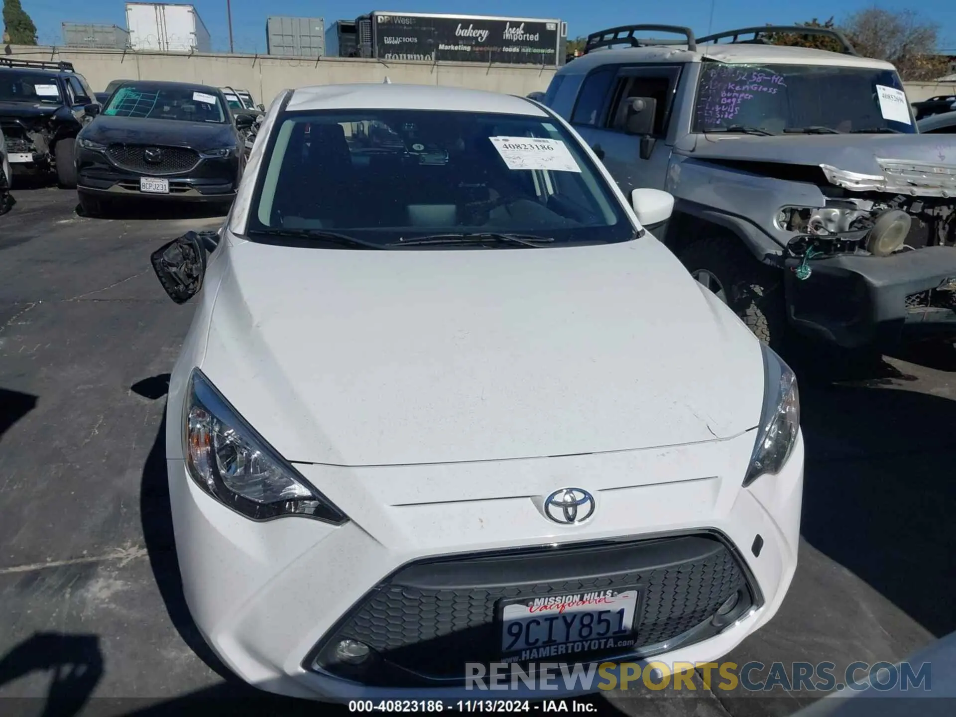 13 fotografías del automóvil dañado 3MYDLBJV0LY705634 TOYOTA YARIS 2020