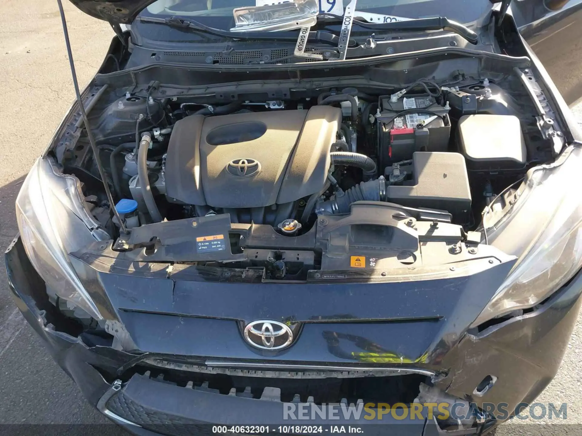 10 fotografías del automóvil dañado 3MYDLBJV1LY700443 TOYOTA YARIS 2020