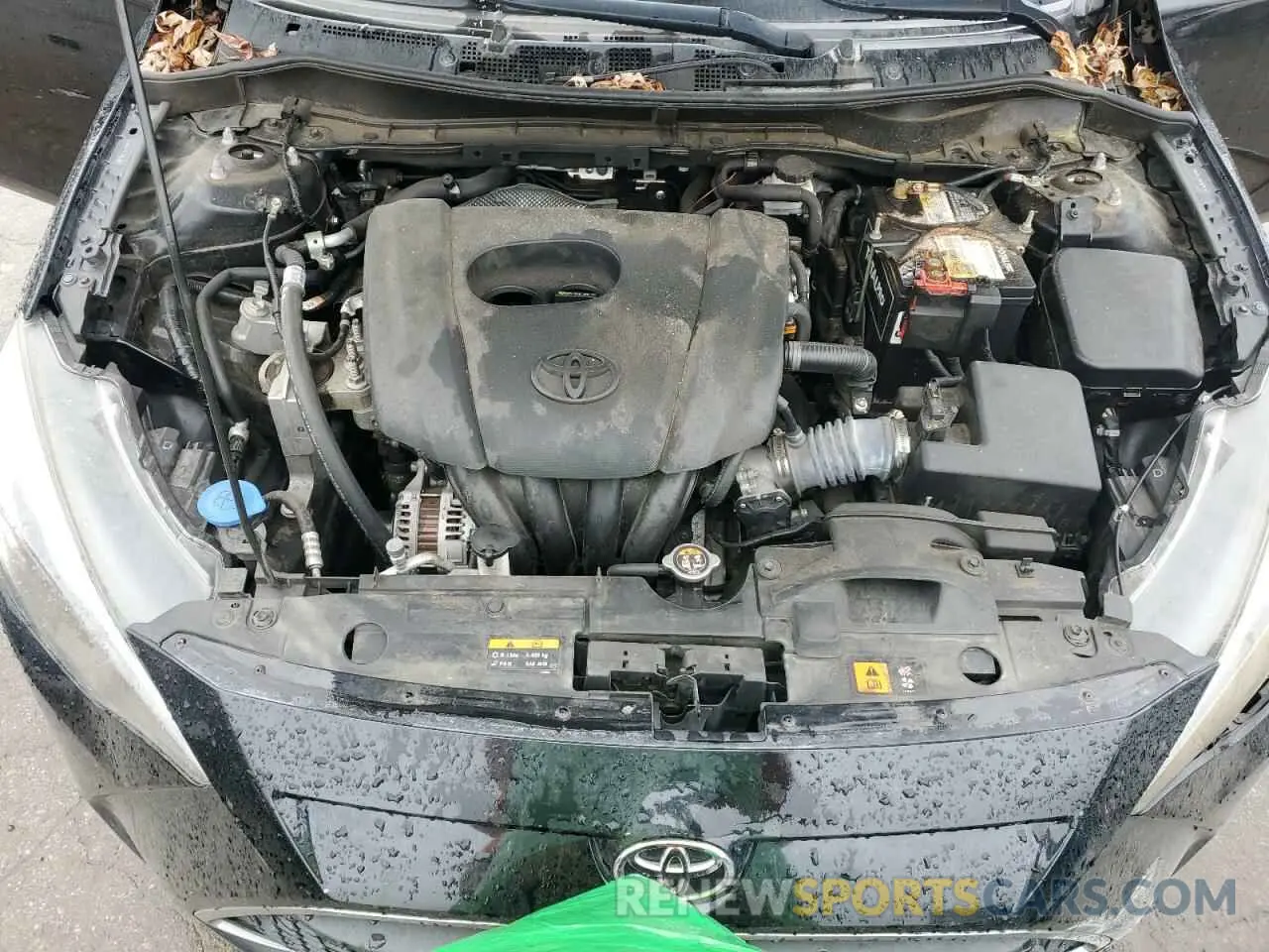 11 fotografías del automóvil dañado 3MYDLBJV1LY706288 TOYOTA YARIS 2020