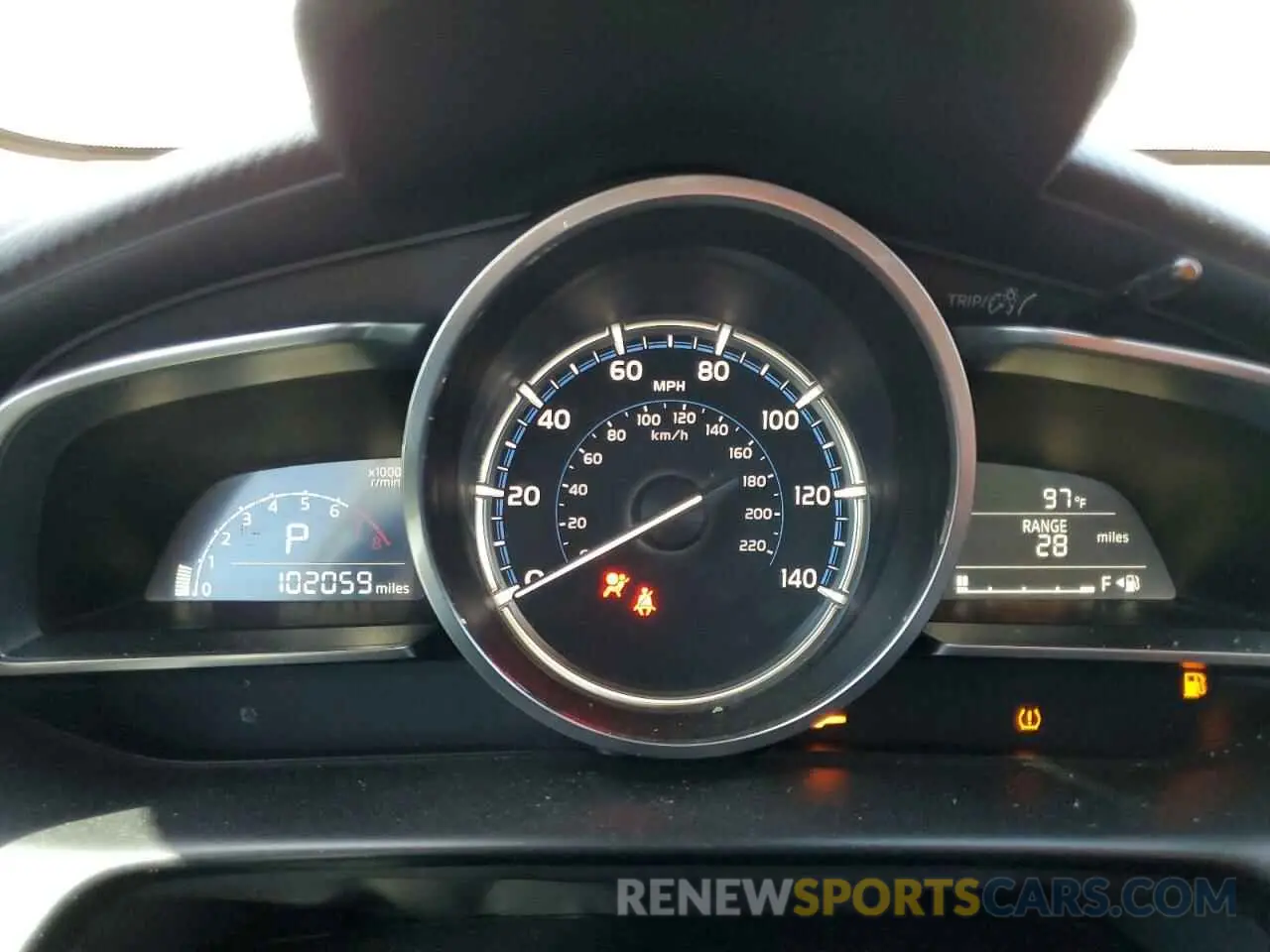9 fotografías del automóvil dañado 3MYDLBJV2LY705604 TOYOTA YARIS 2020
