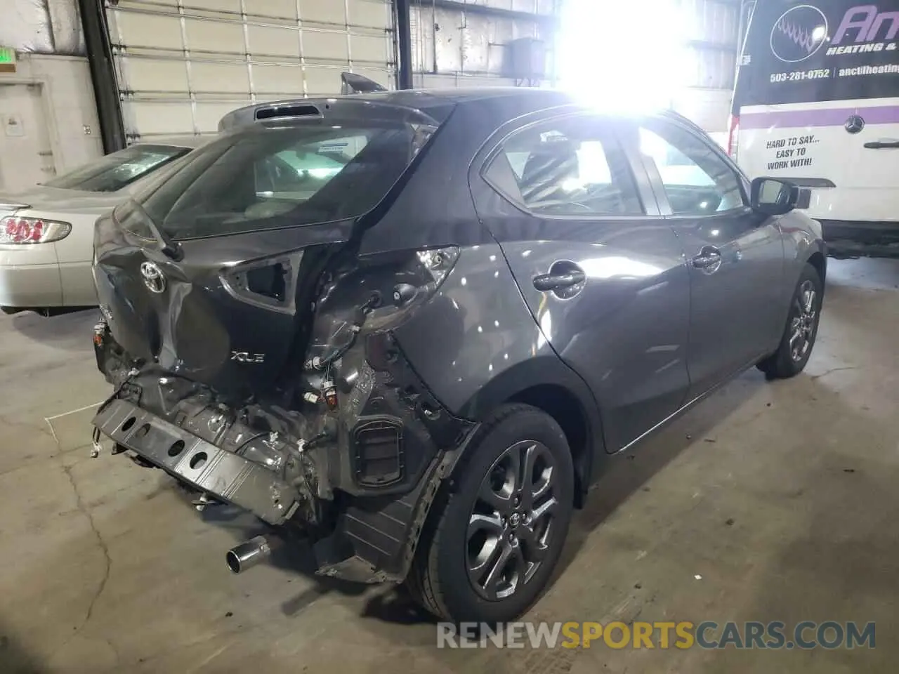 4 fotografías del automóvil dañado 3MYDLBJV4LY709444 TOYOTA YARIS 2020