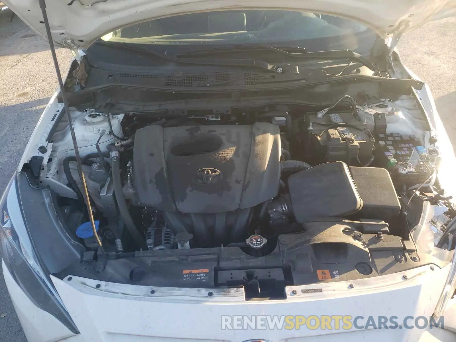 7 fotografías del automóvil dañado 3MYDLBJV8LY705087 TOYOTA YARIS 2020