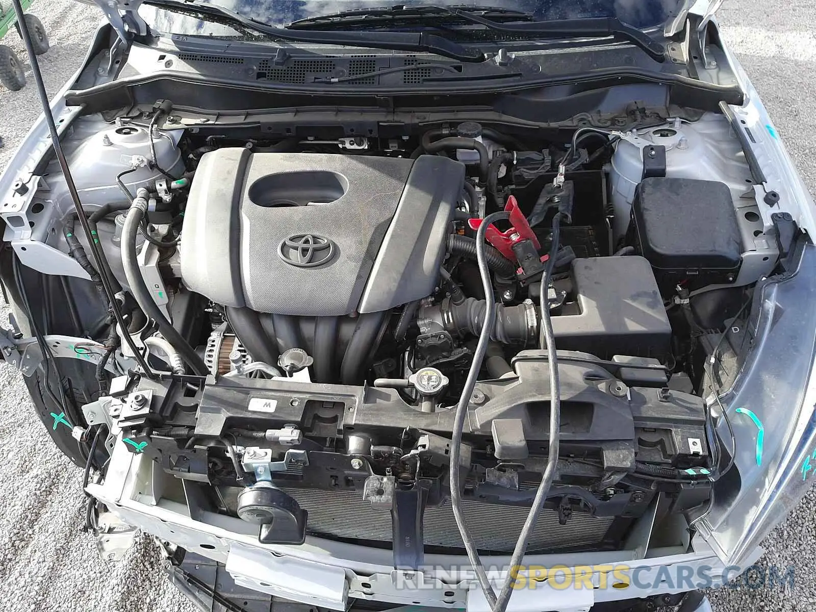 7 fotografías del automóvil dañado 3MYDLBJV8LY705655 TOYOTA YARIS 2020