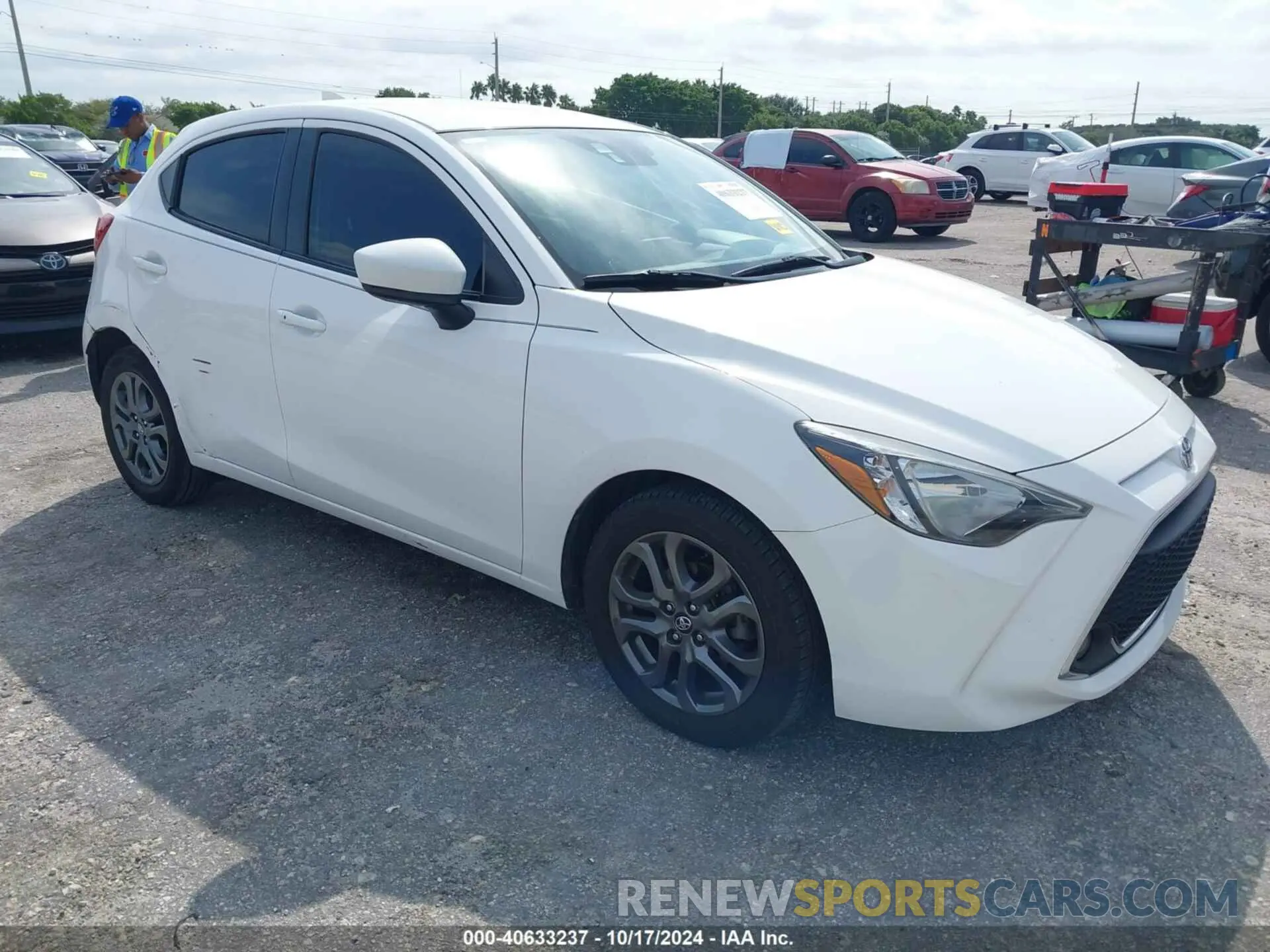 1 fotografías del automóvil dañado 3MYDLBJVXLY703650 TOYOTA YARIS 2020