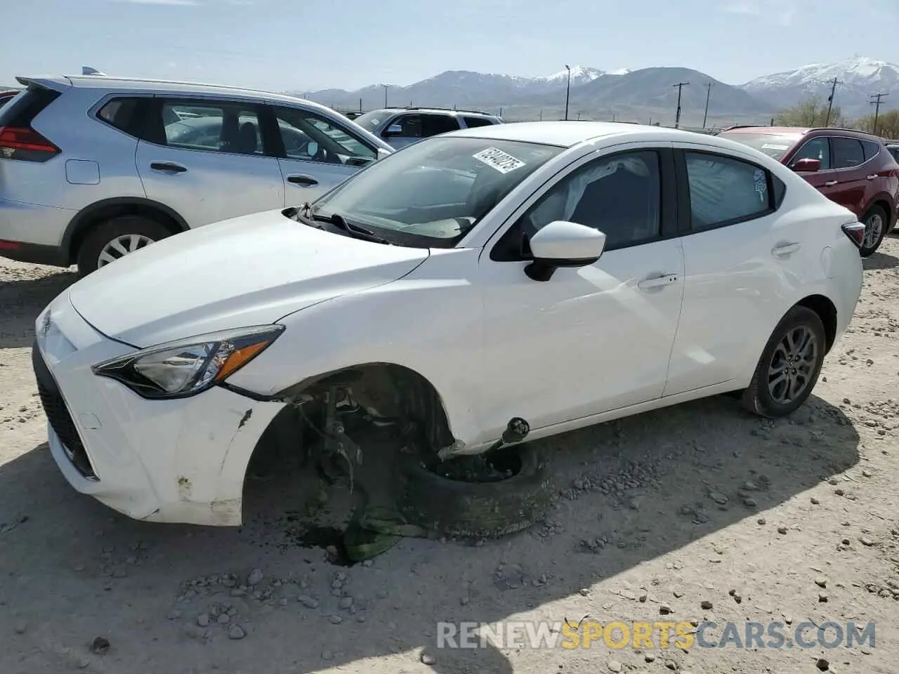 1 fotografías del automóvil dañado 3MYDLBYV1LY716776 TOYOTA YARIS 2020