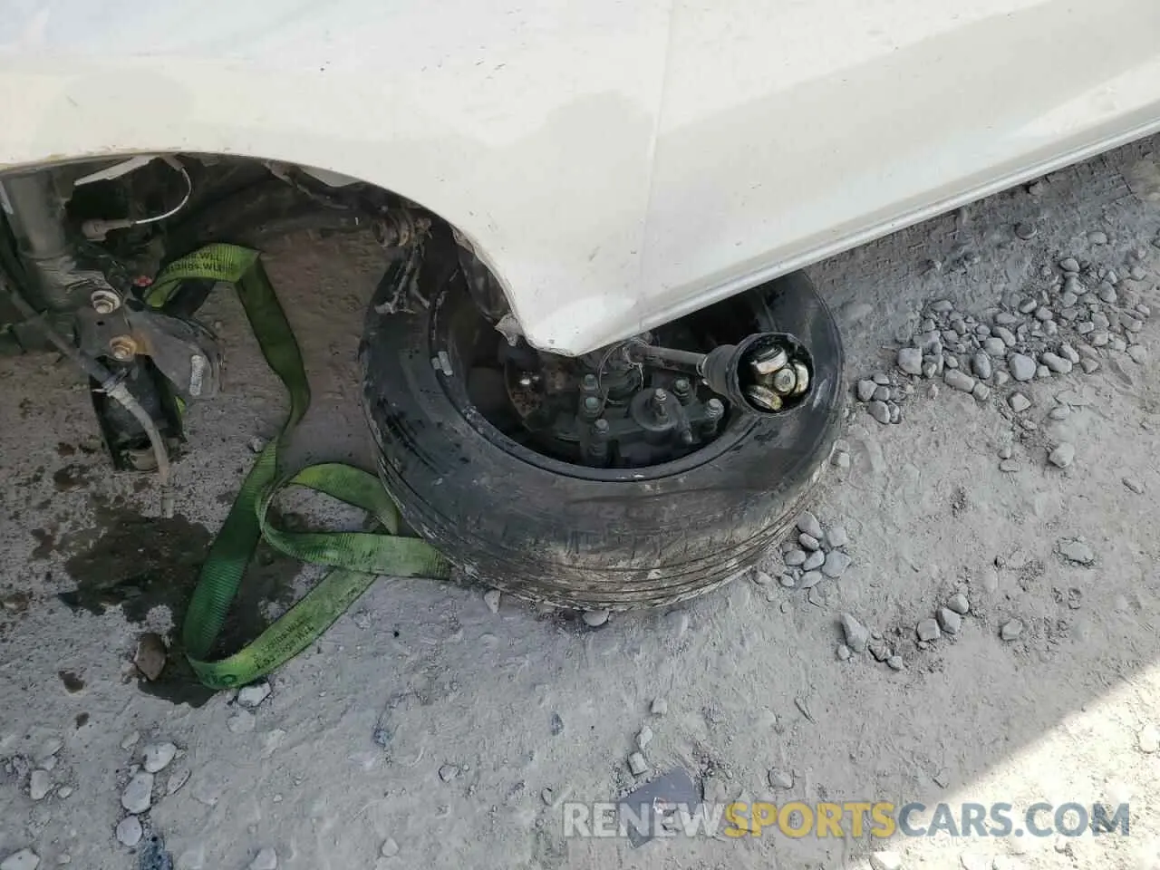 14 fotografías del automóvil dañado 3MYDLBYV1LY716776 TOYOTA YARIS 2020