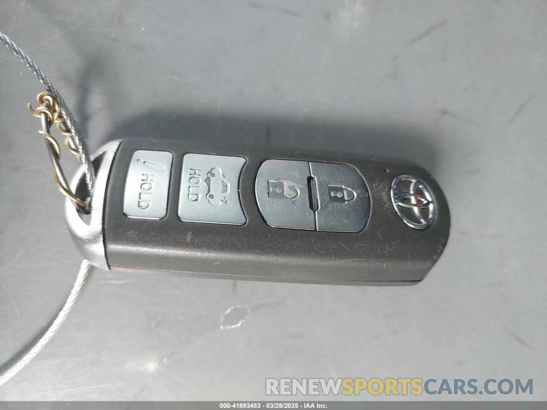 11 fotografías del automóvil dañado 3MYDLBYV3LY712440 TOYOTA YARIS 2020