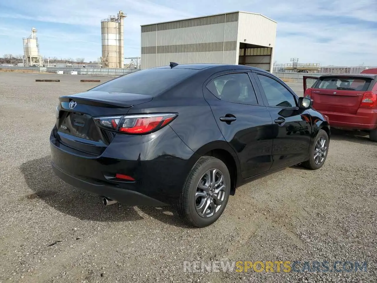 4 fotografías del automóvil dañado 3MYDLBYV6LY711444 TOYOTA YARIS 2020