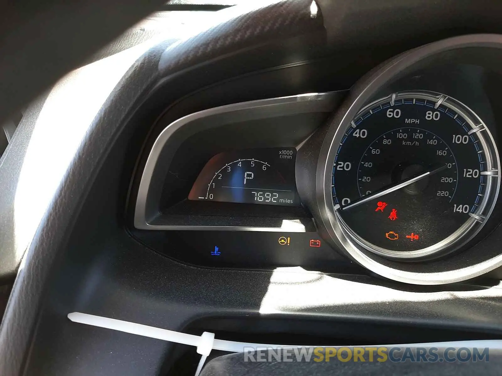 8 fotografías del automóvil dañado 3MYDLBYV8LY711963 TOYOTA YARIS 2020