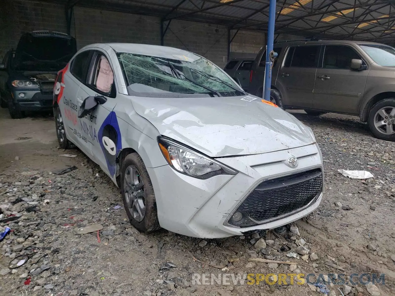 1 fotografías del automóvil dañado 3MYDLBYV9LY707887 TOYOTA YARIS 2020