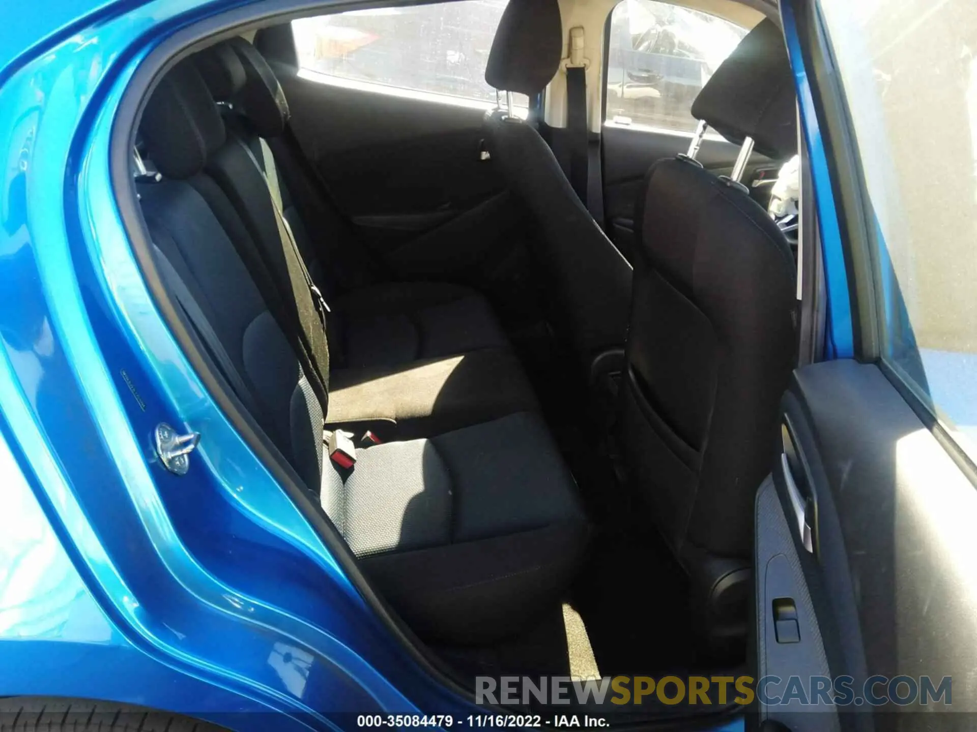8 fotografías del automóvil dañado 3MYDLBJV3LY703294 TOYOTA YARIS HATCHBACK 2020