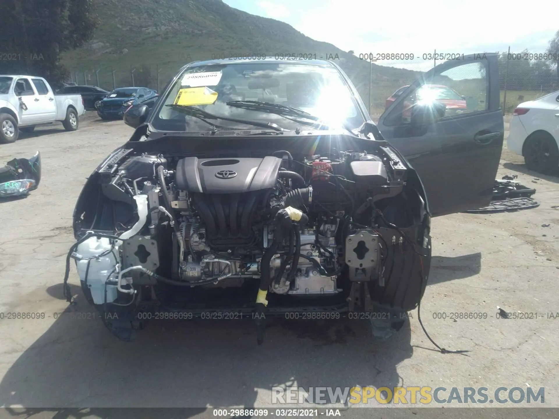 6 fotografías del automóvil dañado 3MYDLBYV3KY516738 TOYOTA YARIS SEDAN 2019