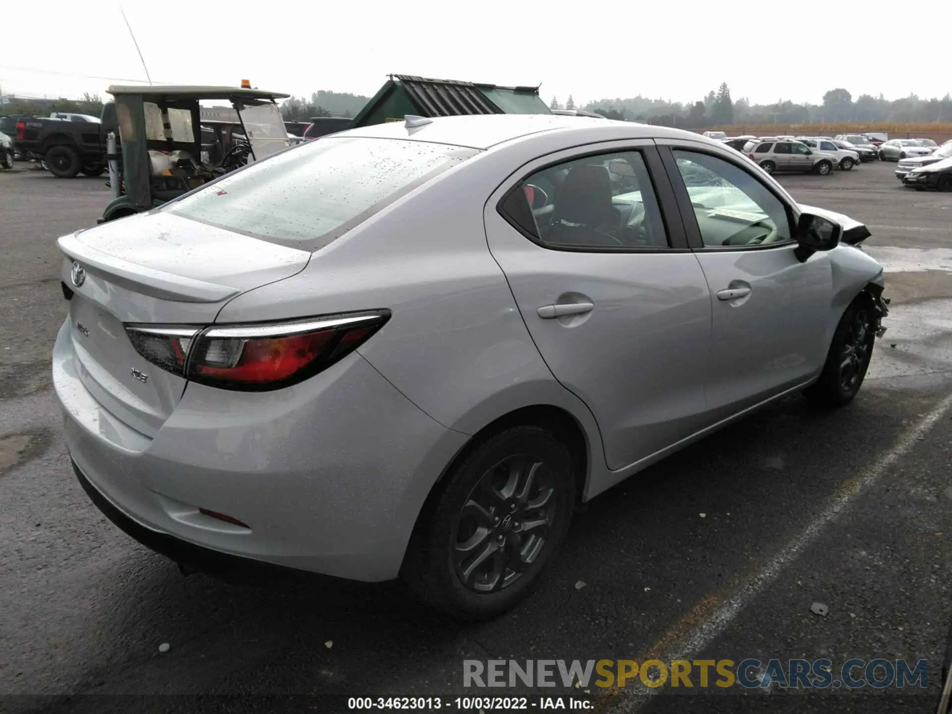 4 fotografías del automóvil dañado 3MYDLBYV7KY515964 TOYOTA YARIS SEDAN 2019
