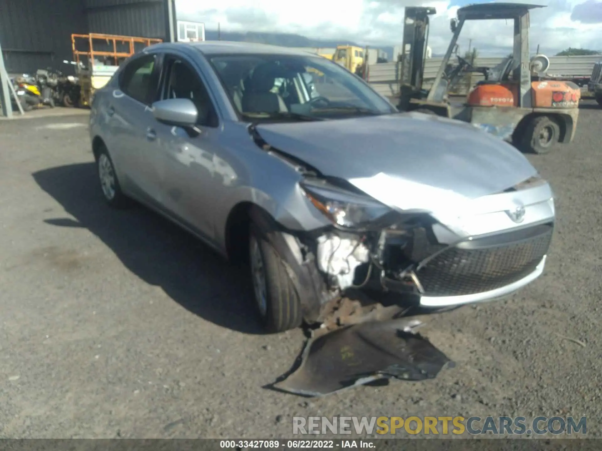 1 fotografías del automóvil dañado 3MYDLBYV0LY715263 TOYOTA YARIS SEDAN 2020